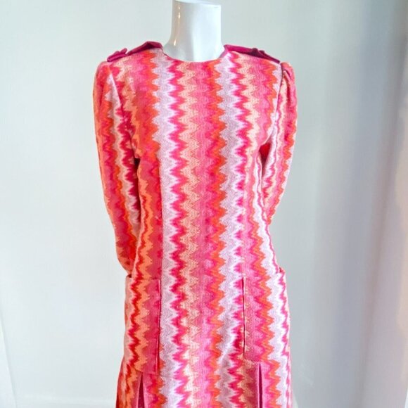 Vintage Chevron Print Pink Tones Dropped Waist Patch Pockets Pleated Midi Dress - Picture 2 of 10